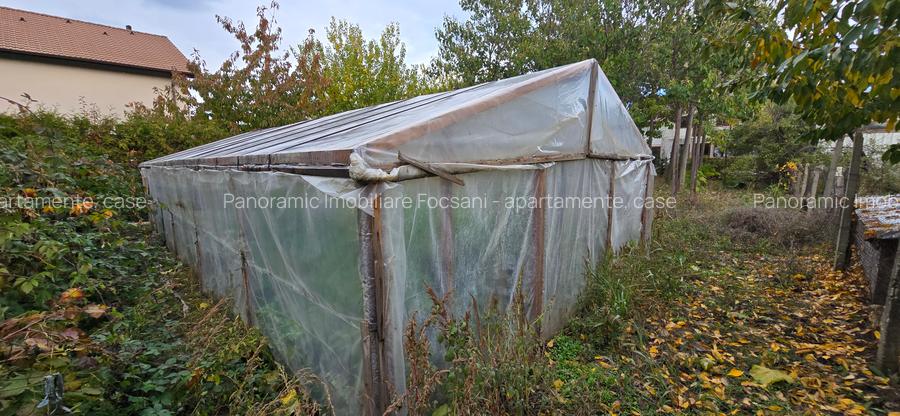 Teren  715  mp  intravilan Petresti - 16