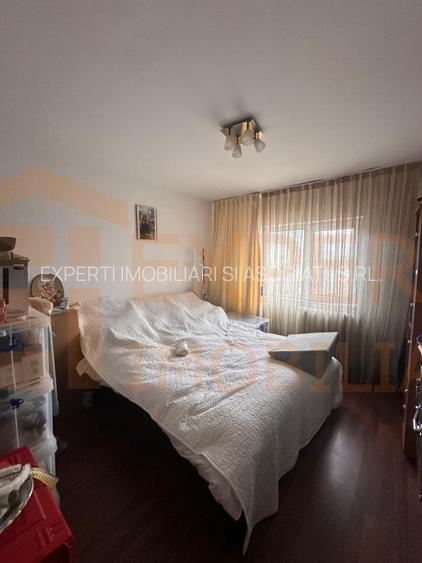 Apartament 4 camere de vanzare, in zona Faleza Nord - 8