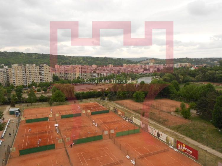 Inchiriere apartament 4 camere recent renovat in Plopilor Vest + garaj - 17