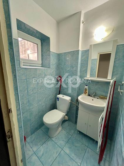 Apartament cu 3 camere de vânzare – zona Calea București - Județean - 11