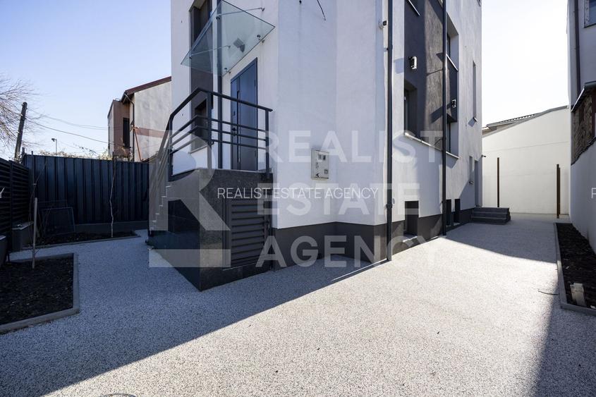 Chirie, casă, 8 camere, zona 1 Mai, București - 4