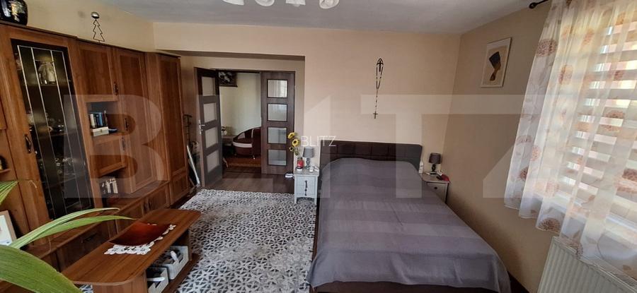 Casa ce se poate imparti in 3 ap, zona Petrom Baciu, 250 mp utili - 15