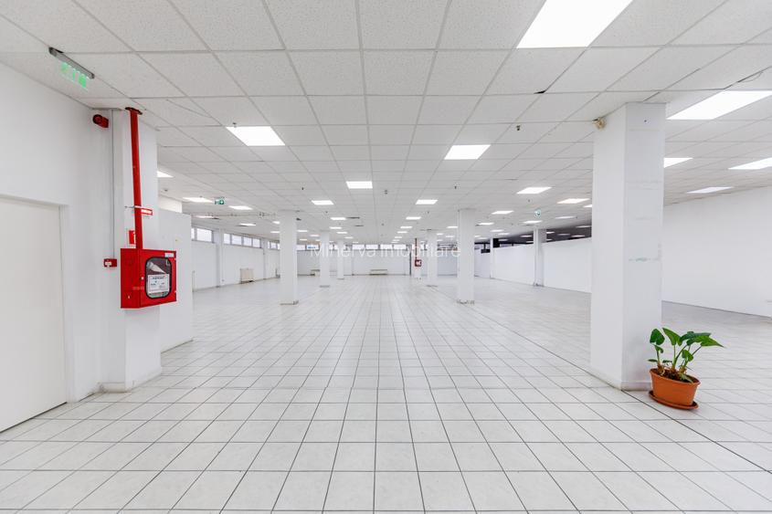 Spatiu comercial 600 mp in Centrul Comercial Kapa la etaj, Comision 0 - 13