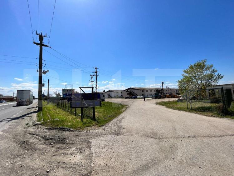 OPORTUNITATE! 8 hale de peste 16.000 mp, teren intravilan 4,5 ha, Bradesti - 17