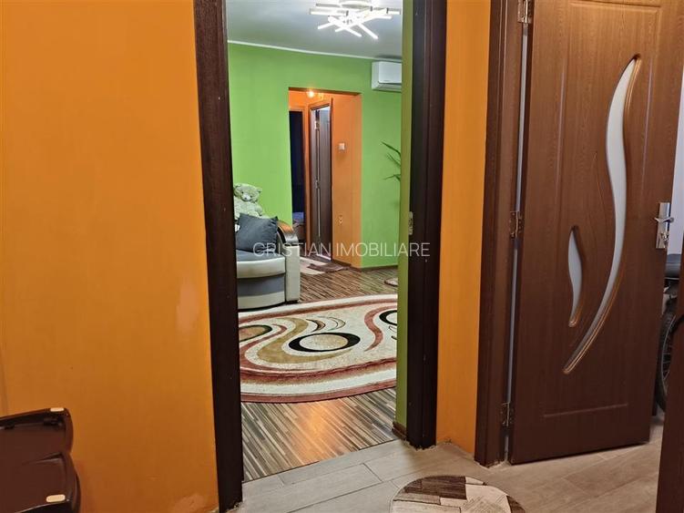 RENOVAT RECENT! AP 4 camere, Viziru 1, Etaj 1, Confort 2 - 60 mp - 4