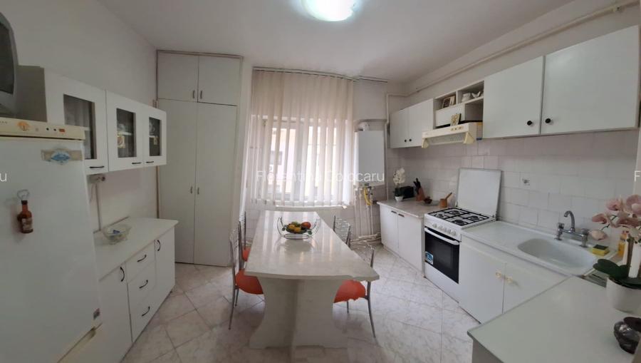 Apartament 2 Camere Decomandat, Etaj 1, Mun. Oltenița, Zona Centrală, negociabil - 4
