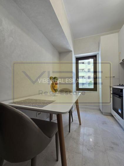 Royal  Town Copou - -INTABULAT -Decomandat - 2 Camere - 60mp - 18