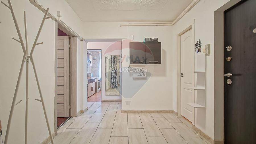 Apartament cu 3 camere de închiriat în zona Brasovul Vechi - 2