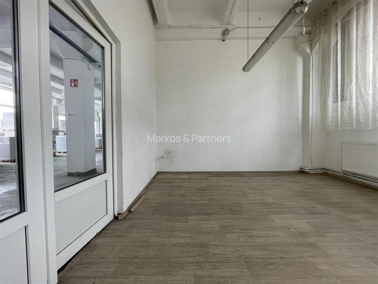 Hala industriala de inchiriat 614mp acces facil Piata 1 Mai. - 6