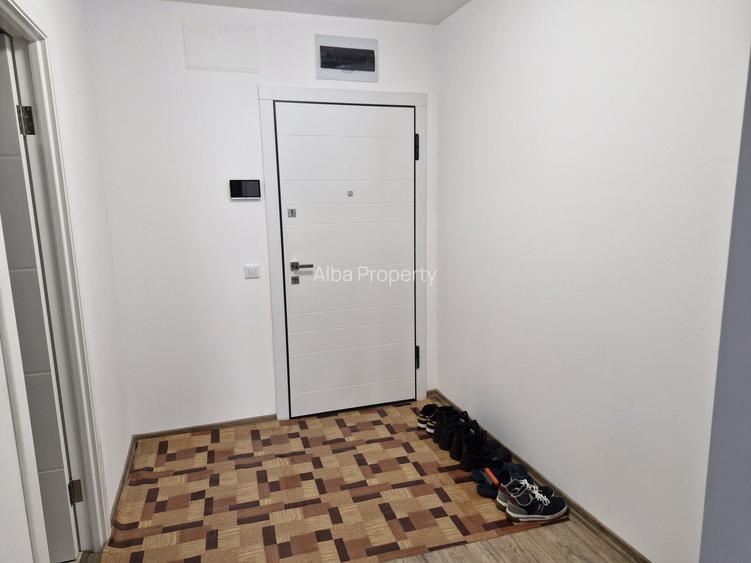 Apartament 2 camere mobilat ,  bloc nou - 6