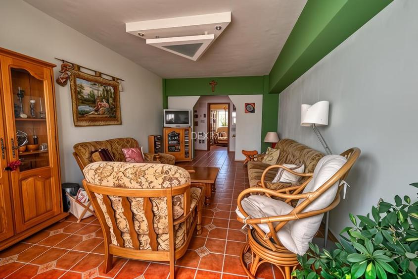 FALEZA SUD-POARTA 6-APARTAMENT CU 4 CAMERE 100 MP CENTRALA GAZE - 2