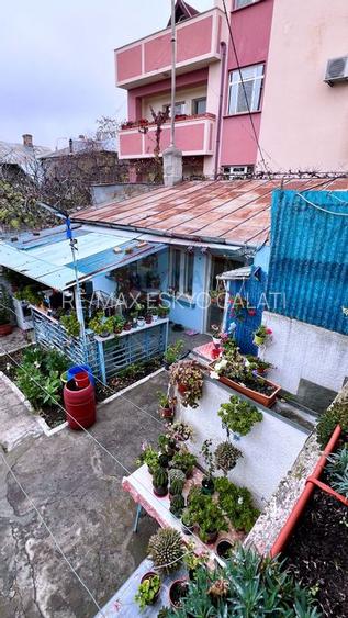 Casă / Vilă cu 3 camere de vânzare pe strada Domnească, Galați - 4