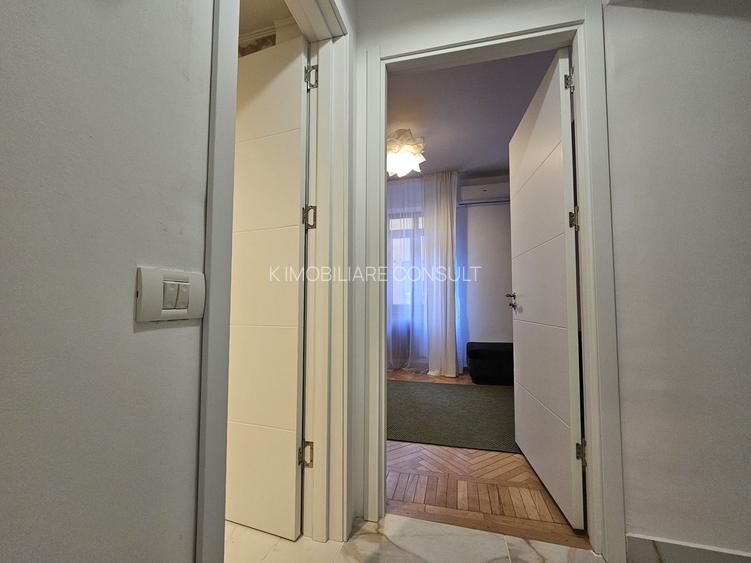 Piata ROMANA- Coloane - 8