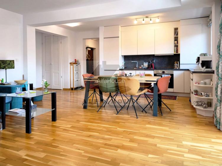 Apartament trei camere, 83 mp, vedere panoramică spre Tâmpa-Bartolomeu - 6