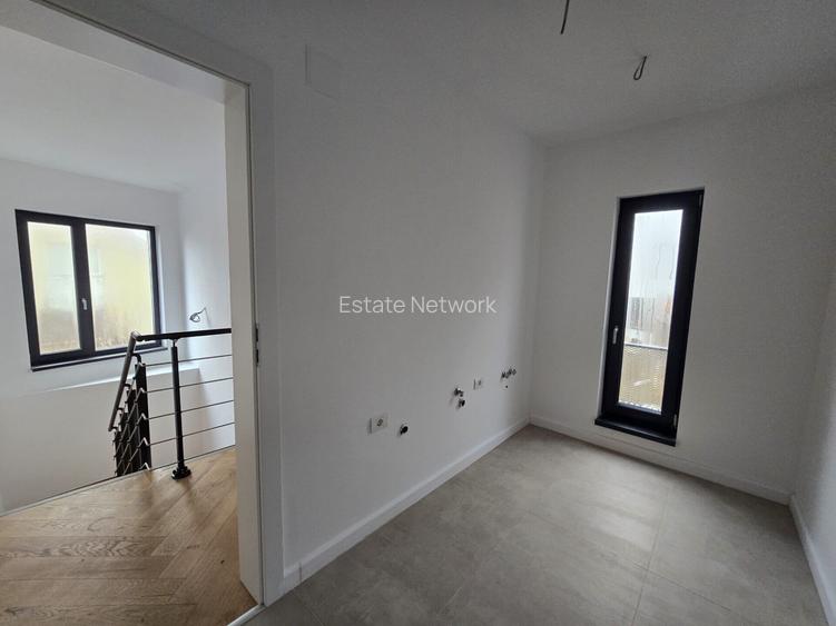 Vanzare Casa individuala, garaj Corbeanca, teren 561 mp - 16