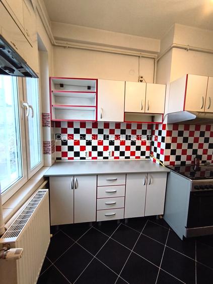 Victoriei-Iancu de Hunedoara-Apartament 2 camere-Birouri-Cabinet-700 EUR - 6