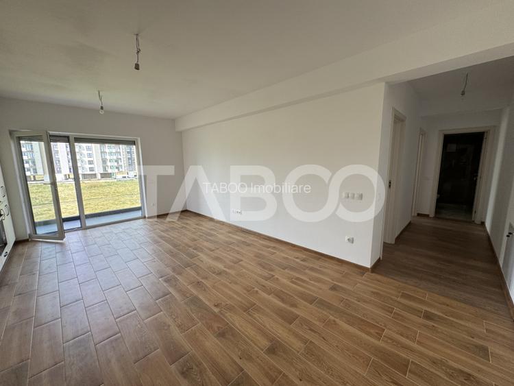 Apartament la etajul 2 cu 3 camere balcon loc parcare Doamna Stanca - 2