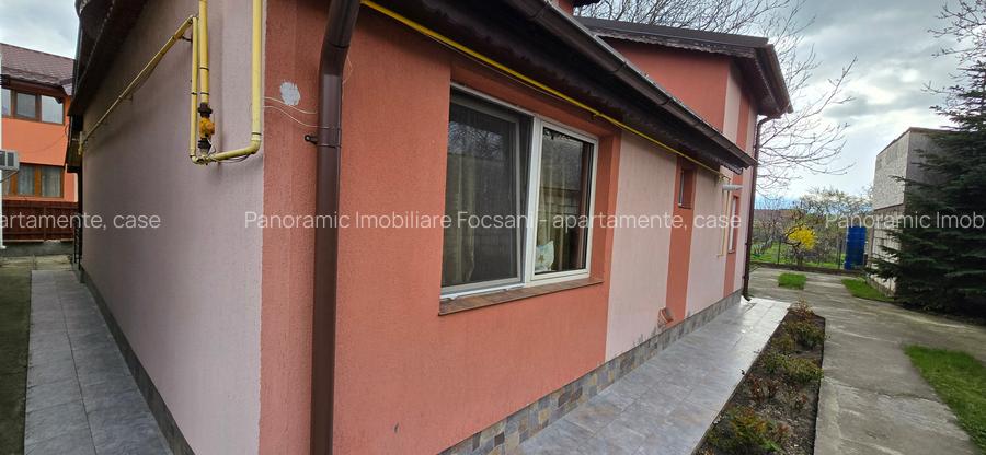 Service auto si vila de locuit Unirea Odobesti - 10