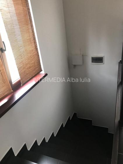 Casa D+P+E de inchiriat in Alba Iulia zona CETATE 350 mp si Teren 600 mp - 12