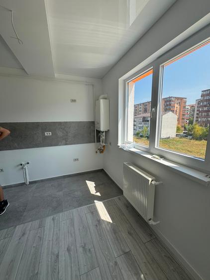 Apartament de inchiriat nemobilat cu 2 camere