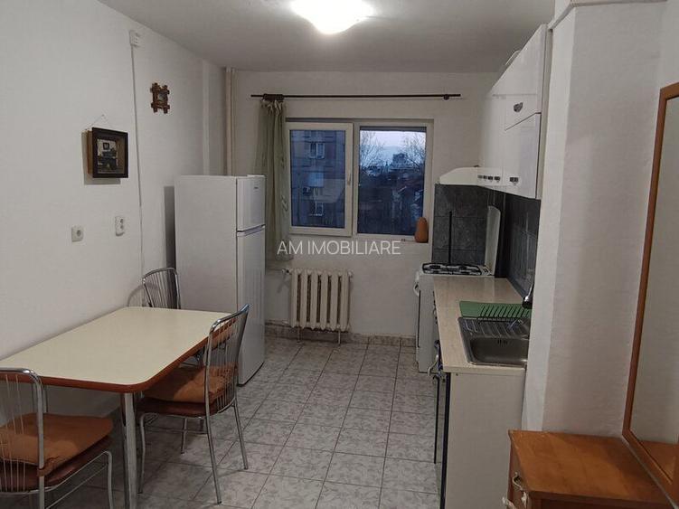 AP. 2 CAMERE, STEFAN CEL MARE,BUCATARIE INCHISA, BLOC REABILITAT - 1