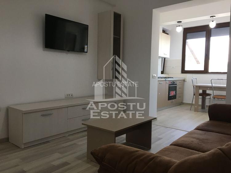 Apartament cu 3 camere, de inchiriat , Dumbravita - 6