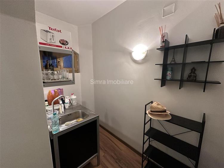 Casa ultracentral 6 camere parter + etaj - 10