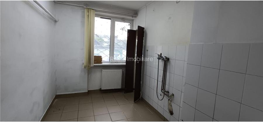 Spatiu comercial Calea Bucuresti - 6