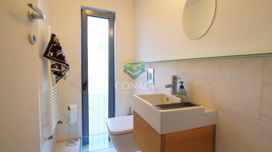 Duplex - Proiect castigator al "Anualei de Arhitectura" - 3 camere - 8