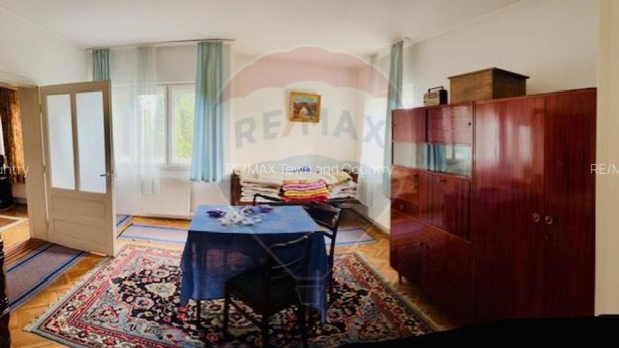 Casă / Vilă cu 7 camere de vânzare - 14