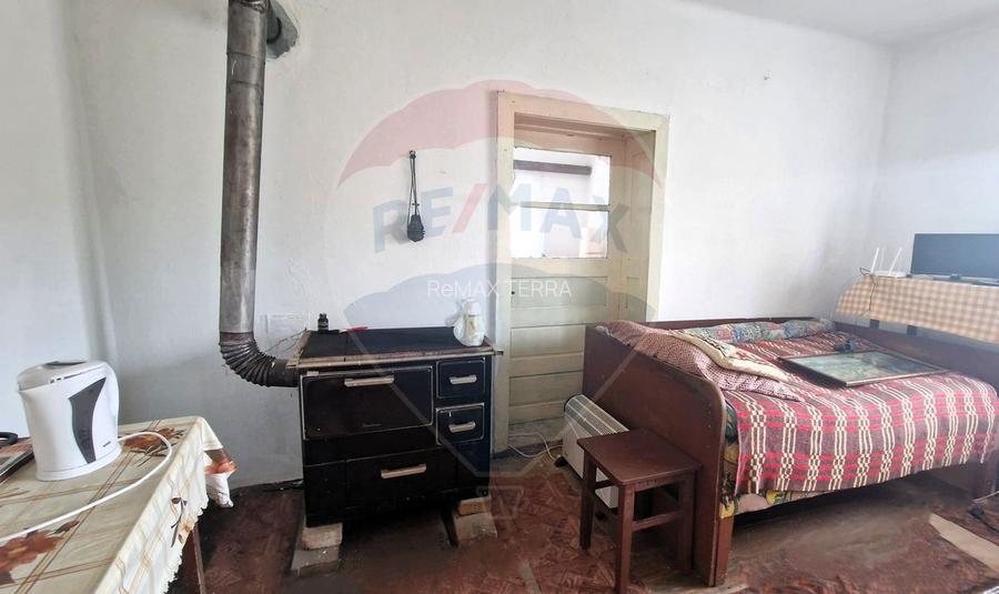 Casa de vanzare in Chelinta, jud. Maramures – teren generos - 8