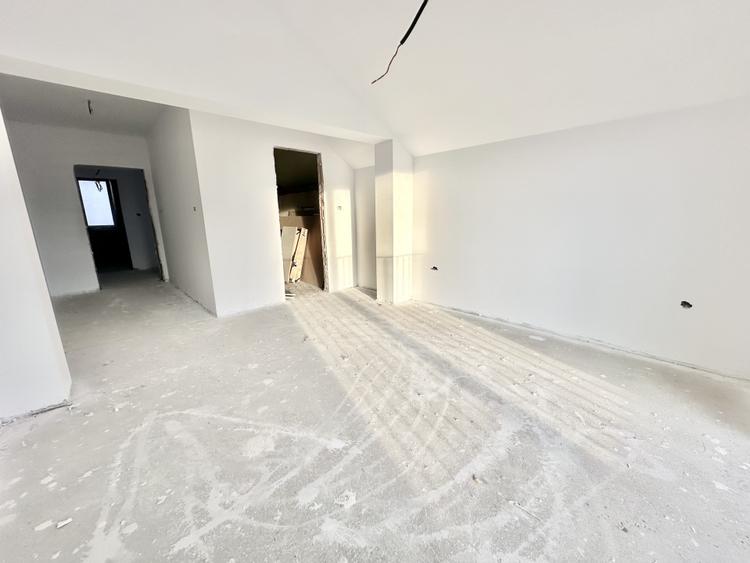 Duplex spatios - 3 camere - 110 mp utili - Mosnita