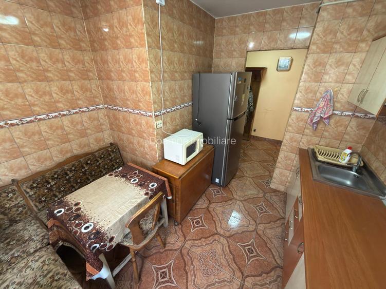 Apartament 3 camere  Ozana, str. Lemnisorului, nr. 4 - 2