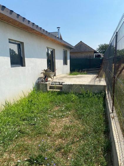 Vanzare casa la alb, Tunari, la 10 minute de centura A0 - 4