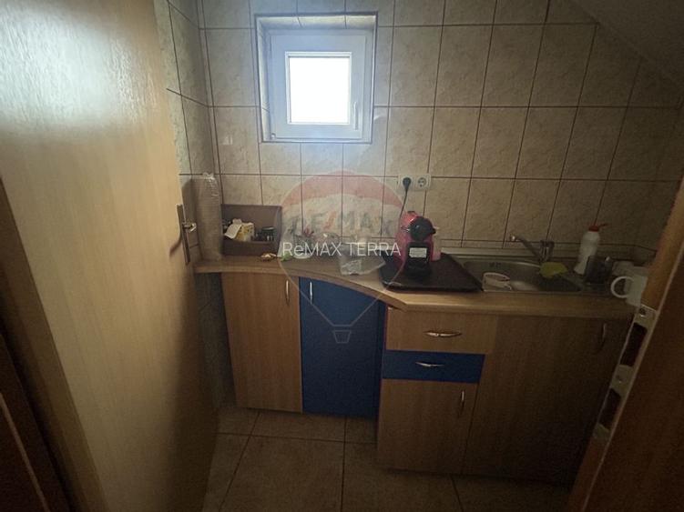 Spațiu comercial 90/180mp de închiriat cu front la Bd. Independentei - 4