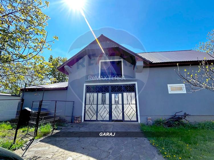 Casa spațioasă cu teren si foișor - Negrești Oaș - 21