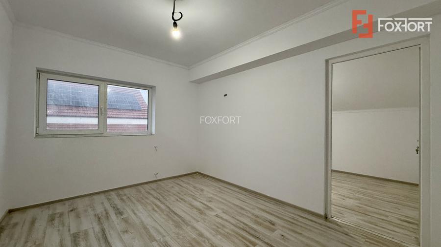 Duplex cu 4 camere, Parter + Mansarda, zona Sanandrei - 11