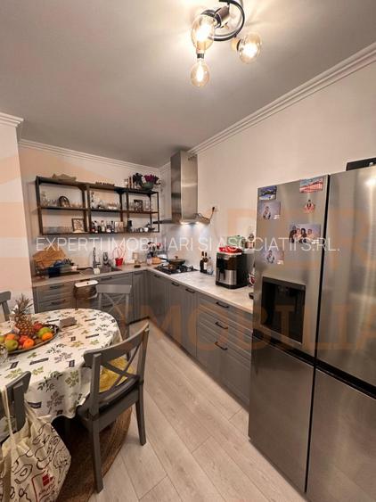  Casa 3 camere de vanzare, in zona Dacia - 2