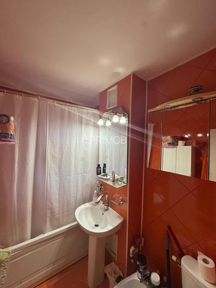 Ultracentral-Dacia,la 10 min de parcul Central,Bd.Tomis,zona verde,acces facil - 10