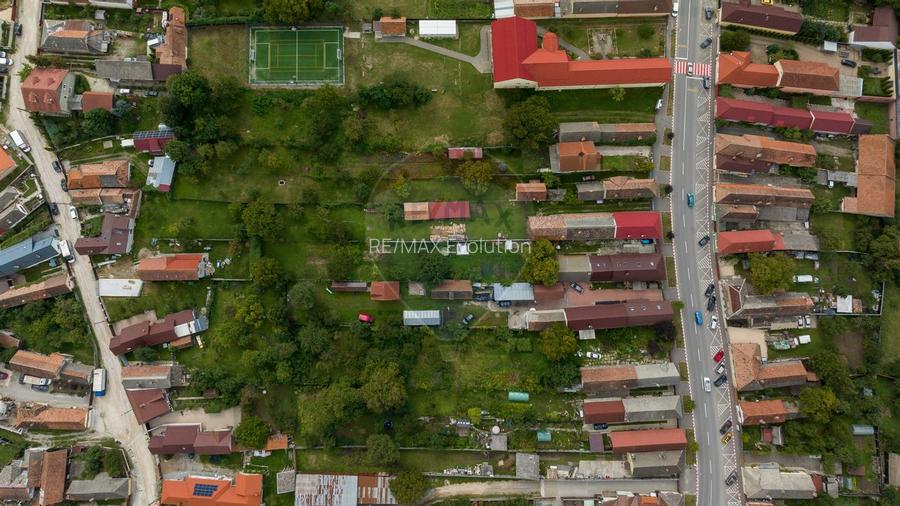 Casa spatioasa cu teren generos, in zona centrala a Sacelelor - 37