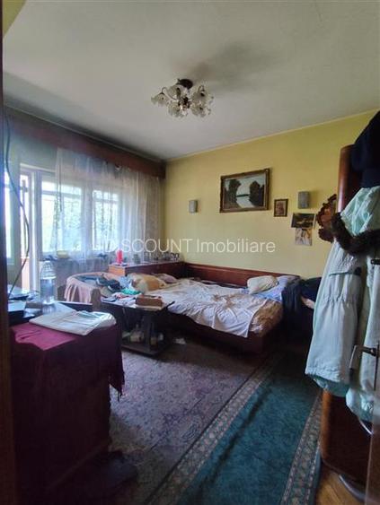 Apartament cu  3 camere zona Bobalna - 5