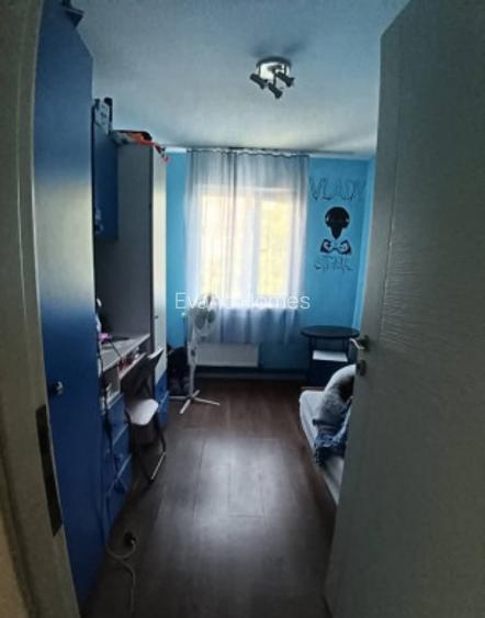 Oportunitate! Apartament cu 4 camere - etaj intermediar - zona Dacia  - 18
