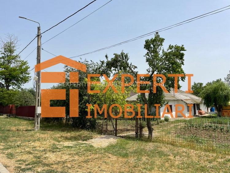 Casa de vanzare, situata in MIHAIL KOGALNICEANU - 6