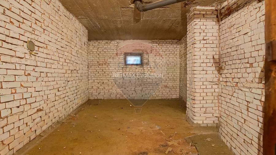 Apartament cu potențial investițional pe Dealul Cetății – Brasov - 13