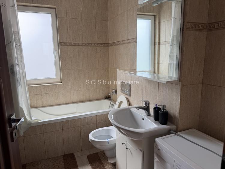 ap 2 camere calea cisnadiei  cu parcare si balcon - 4