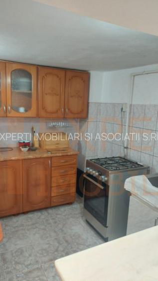 Casa de vanzare in zona Dacia - 5