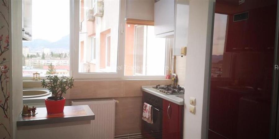 Apartament 2 camere renovat Astra Orizont - 10