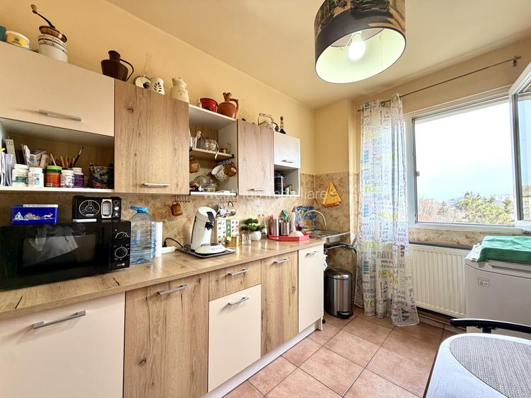 Apartament spatios, 2 camere, 55 mp utili, etaj 4 - zona Cetatii - 3