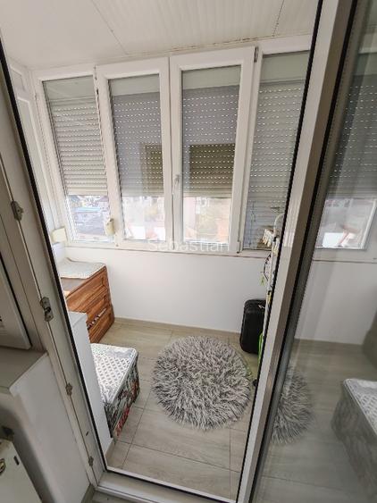 Apartament 3 Camere Decomandat Complex Studentesc Parvan - 8
