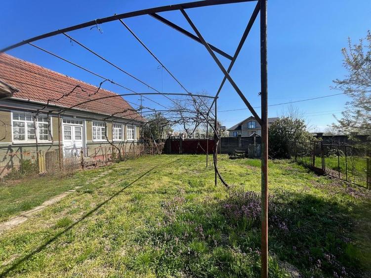 Casă tradițională la sat +teren 1.500 mp. Sat  Săbolciu-47000 euro neg - 5